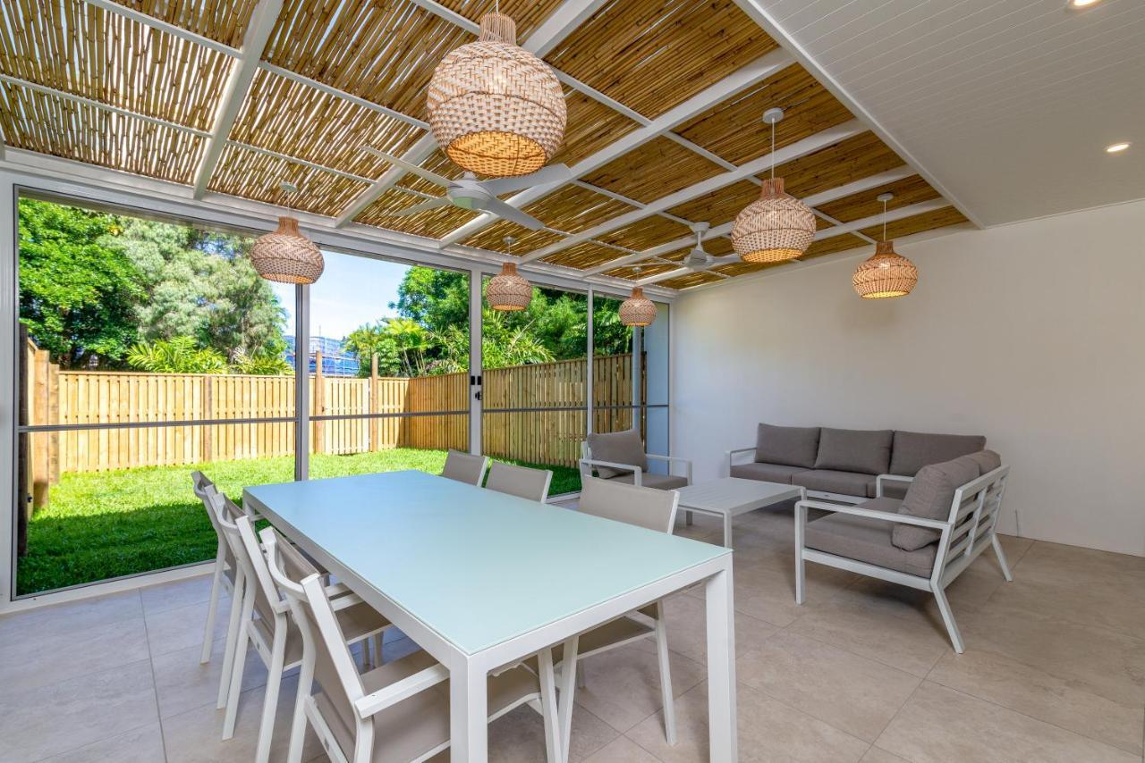 Seascape Holidays At Reef Terraces On St Crispins Port Douglas Exterior foto